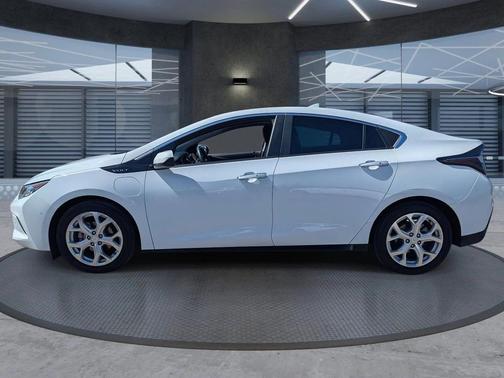 2017 Chevrolet Volt Premier