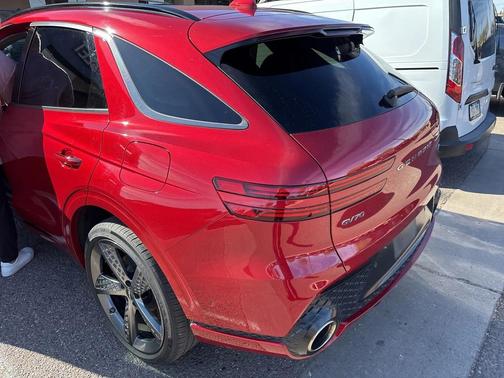 2023 Genesis GV70 2.5T AWD