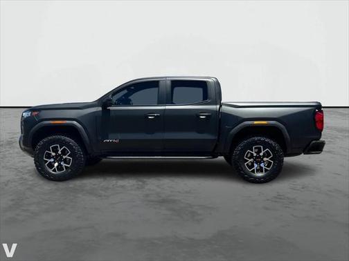 2024 GMC Canyon Base