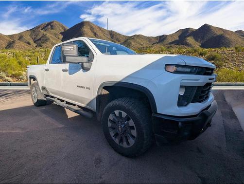 2024 Chevrolet Silverado 2500 Custom