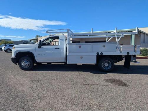 2026 Chevrolet Silverado 3500 WT