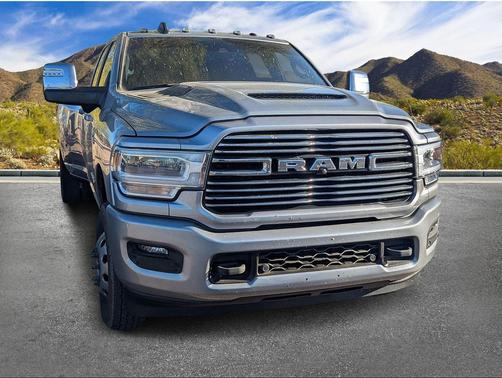 Billet Silver Metallic Clearcoat 2024 RAM 3500 Laramie Crew Cab 4x4 8' Box