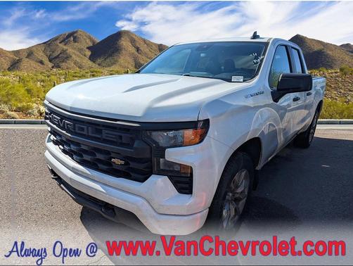 2024 Chevrolet Silverado 1500 Custom