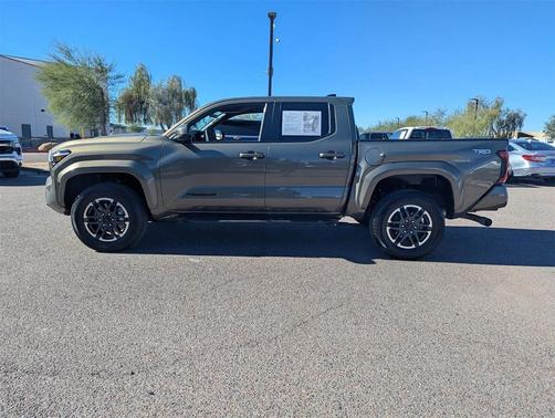 2025 Toyota Tacoma SR