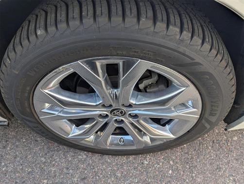 2021 Toyota Sienna Platinum