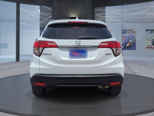 Platinum White Pearl 2021 Honda HR-V EX