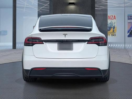 2023 Tesla Model X NA