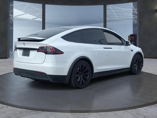 2023 Tesla Model X NA