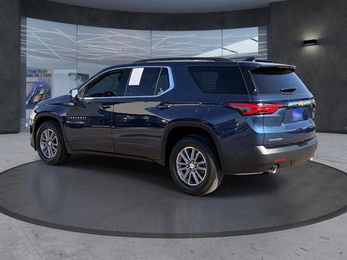Northsky Blue Metallic 2023 Chevrolet Traverse LT Cloth