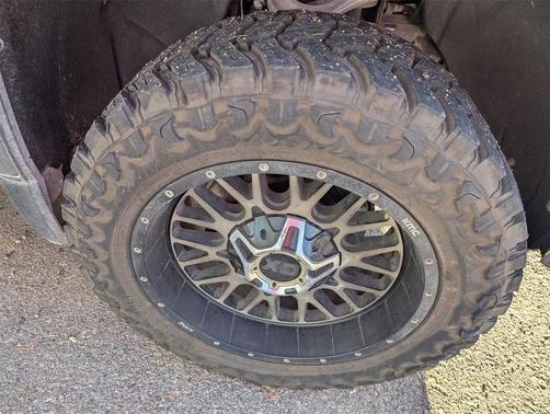 2019 GMC Sierra 1500 AT4