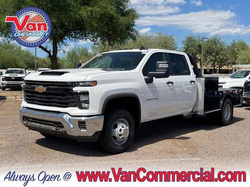 2025 Chevrolet Silverado 3500 WT