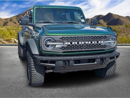 2022 Ford Bronco Badlands