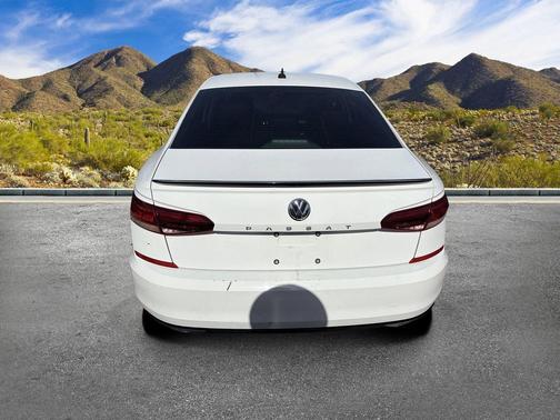 Pure White 2020 Volkswagen Passat 2.0T R-Line