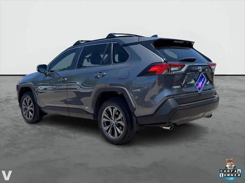 2023 Toyota RAV4 Hybrid XLE Premium