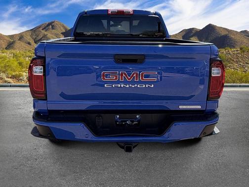 Rapids Metallic 2025 GMC Canyon Elevation