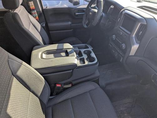 2024 Chevrolet Silverado 2500 Custom