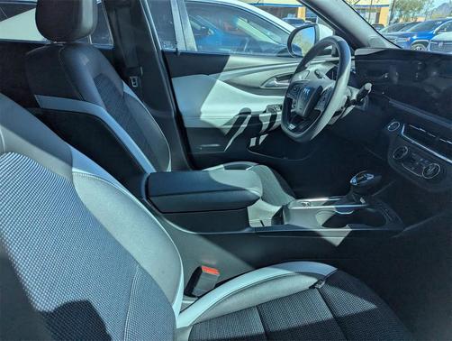 2024 Buick Envista Preferred FWD