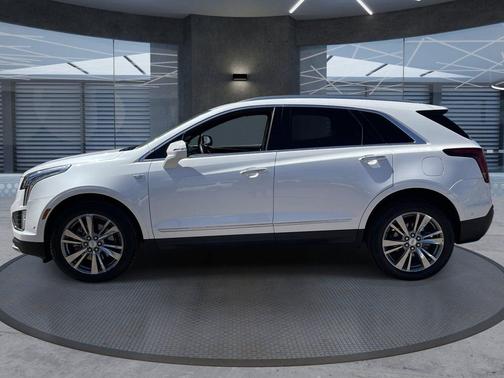 Crystal White Tricoat 2023 Cadillac XT5 Premium Luxury