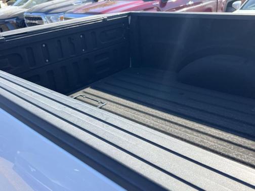 Oxford White 2018 Ford F-150 XL