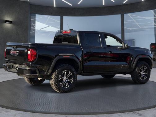 Onyx Black 2023 GMC Canyon AT4