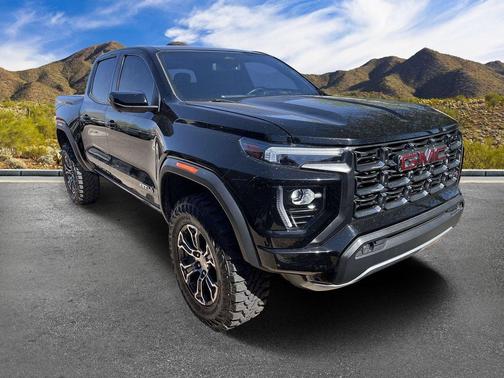 Onyx Black 2023 GMC Canyon AT4