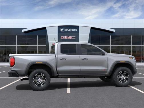 2025 GMC Canyon Base