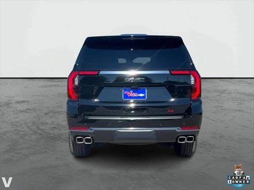 2025 GMC Yukon 4WD AT4