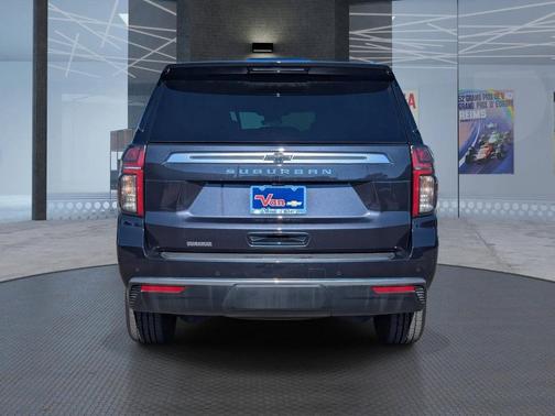 2023 Chevrolet Suburban 4WD High Country