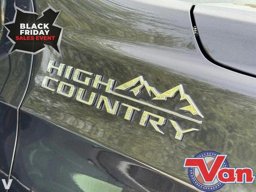 2023 Chevrolet Suburban 4WD High Country