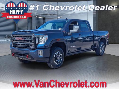 2023 GMC Sierra 2500 AT4