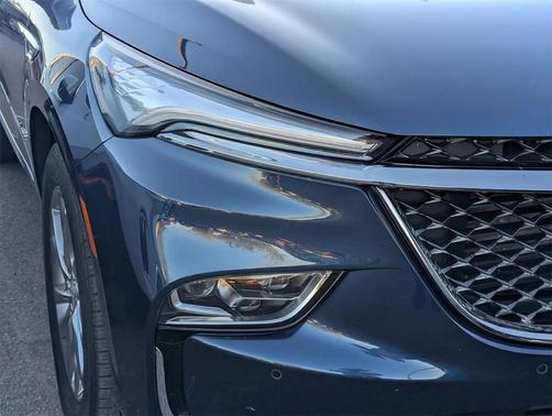 2022 Buick Enclave AWD Avenir