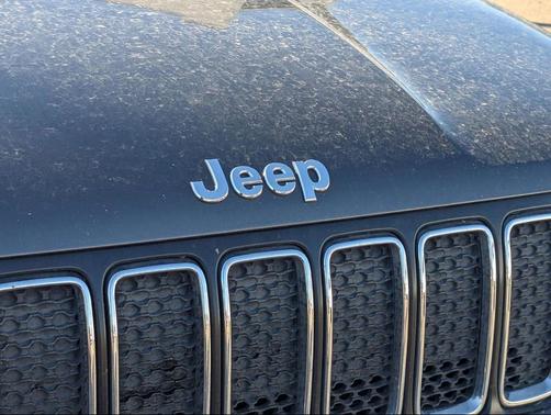 Granite Crystal Metallic Clearcoat 2020 Jeep Renegade Sport