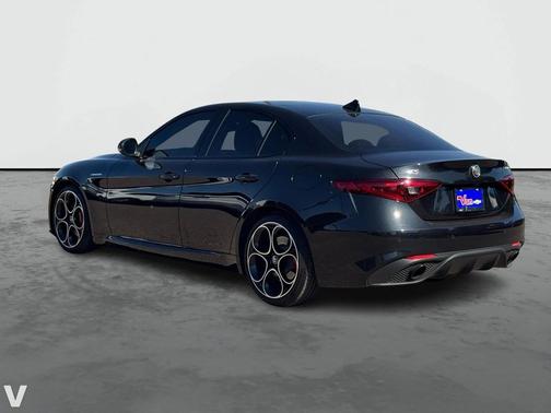 2022 Alfa Romeo Giulia Ti