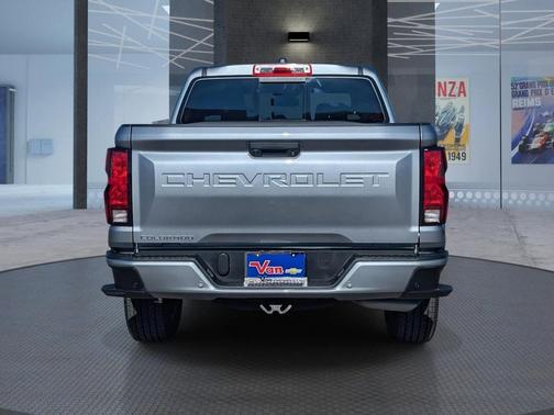 2025 Chevrolet Colorado WT