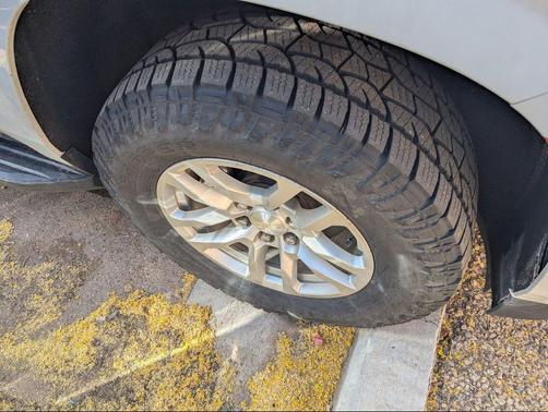 2022 Chevrolet Suburban LS