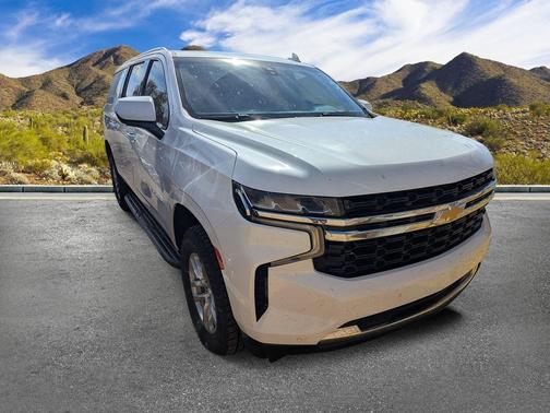 2022 Chevrolet Suburban LS