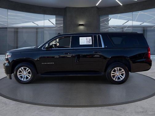 Black 2019 Chevrolet Suburban LT