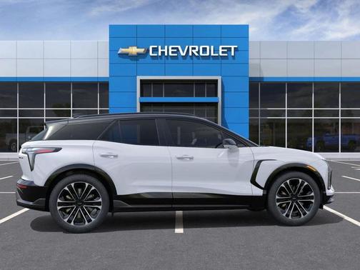 Polar White Tricoat 2026 Chevrolet Blazer EV SS AWD
