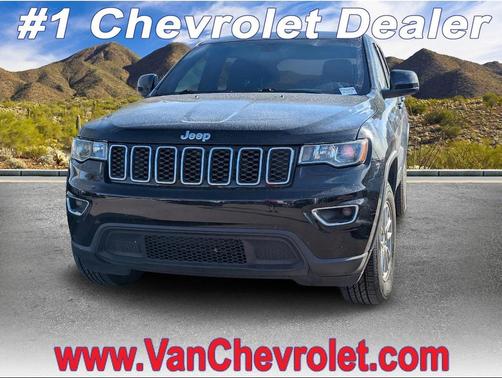 2019 Jeep Grand Cherokee Laredo