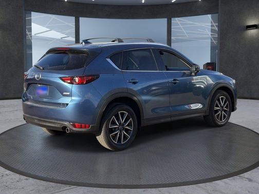 Blue 2018 Mazda CX-5 Grand Touring