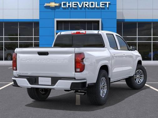 Summit White 2026 Chevrolet Colorado LT