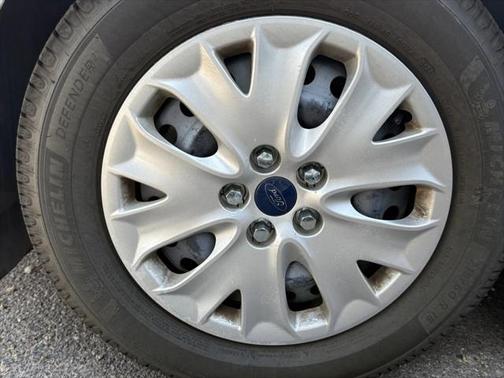2014 Ford Fusion S