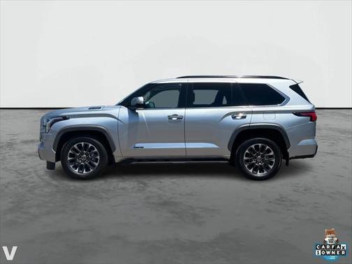 2023 Toyota Sequoia SR5