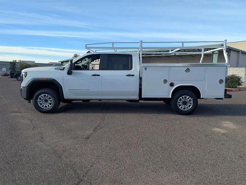 2026 GMC Sierra 2500 Pro