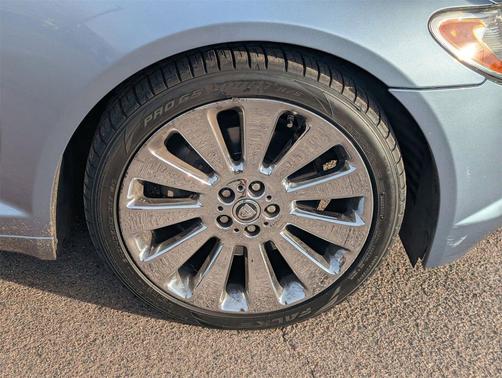 2009 Jaguar XF Premium Luxury