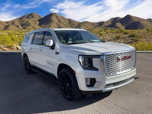 2023 GMC Yukon XL Denali