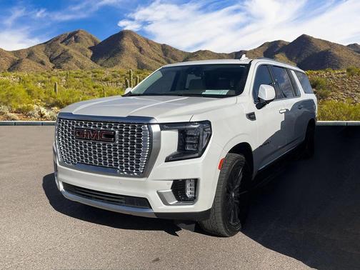 2023 GMC Yukon XL Denali