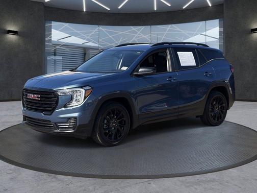 Downpour Metallic 2024 GMC Terrain SLE