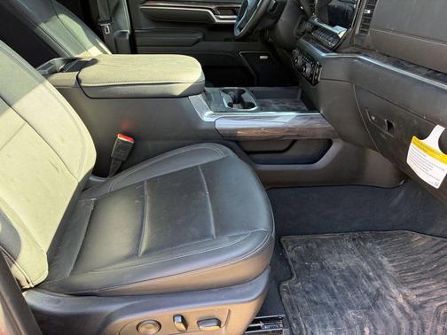 Radiant Red Tintcoat 2025 Chevrolet Silverado 3500 LTZ