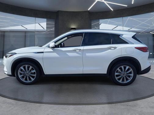 2021 INFINITI QX50 LUXE AWD